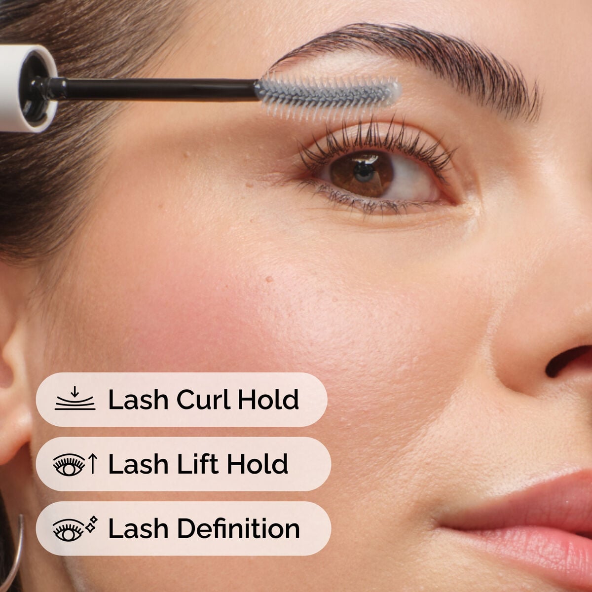 lash-curl-finisher-e1 ord-lash-curl-finisher-model-application-with-benefits.jpg